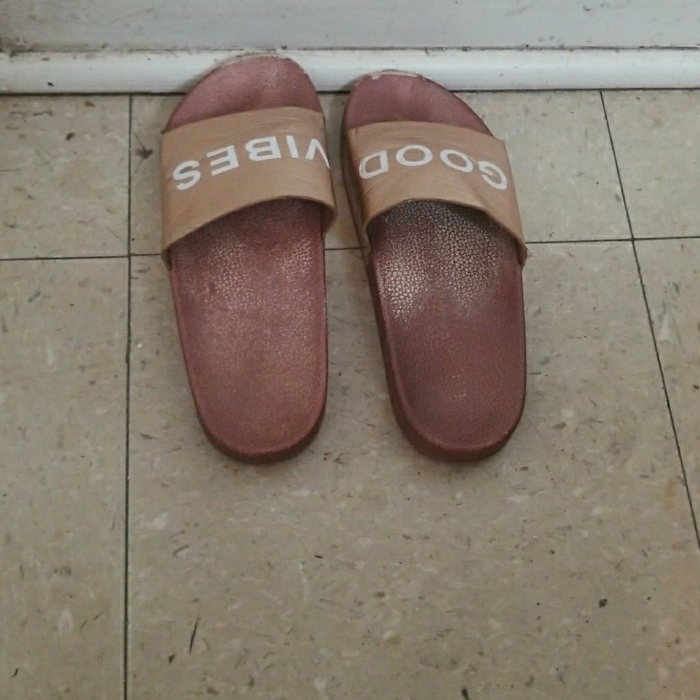 Good vibes slides